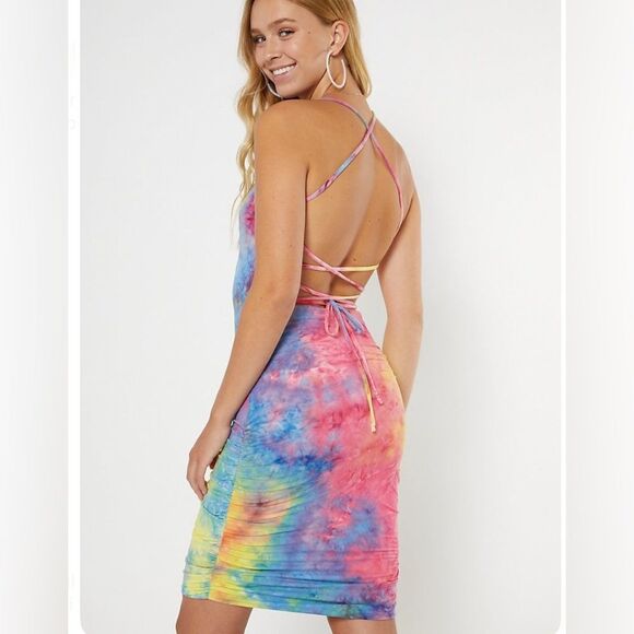 Heart & Hips bright tie dye ruched strappy open back bodycon dress medium NWOT - Picture 2 of 9